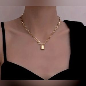 💕 Love Lock Pendant Chain Necklace